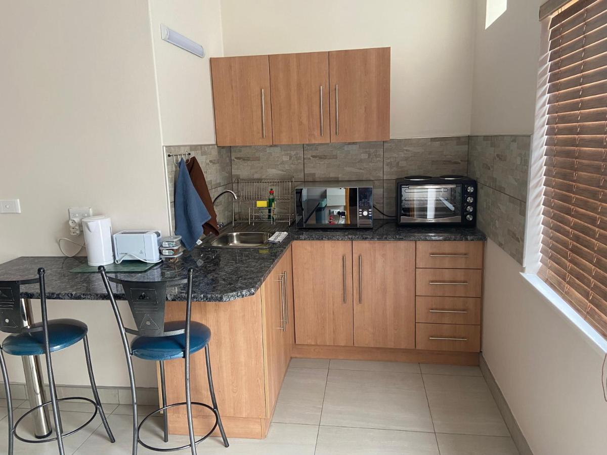 سواكوبموند The Timeless Way Self Catering Accommodation المظهر الخارجي الصورة