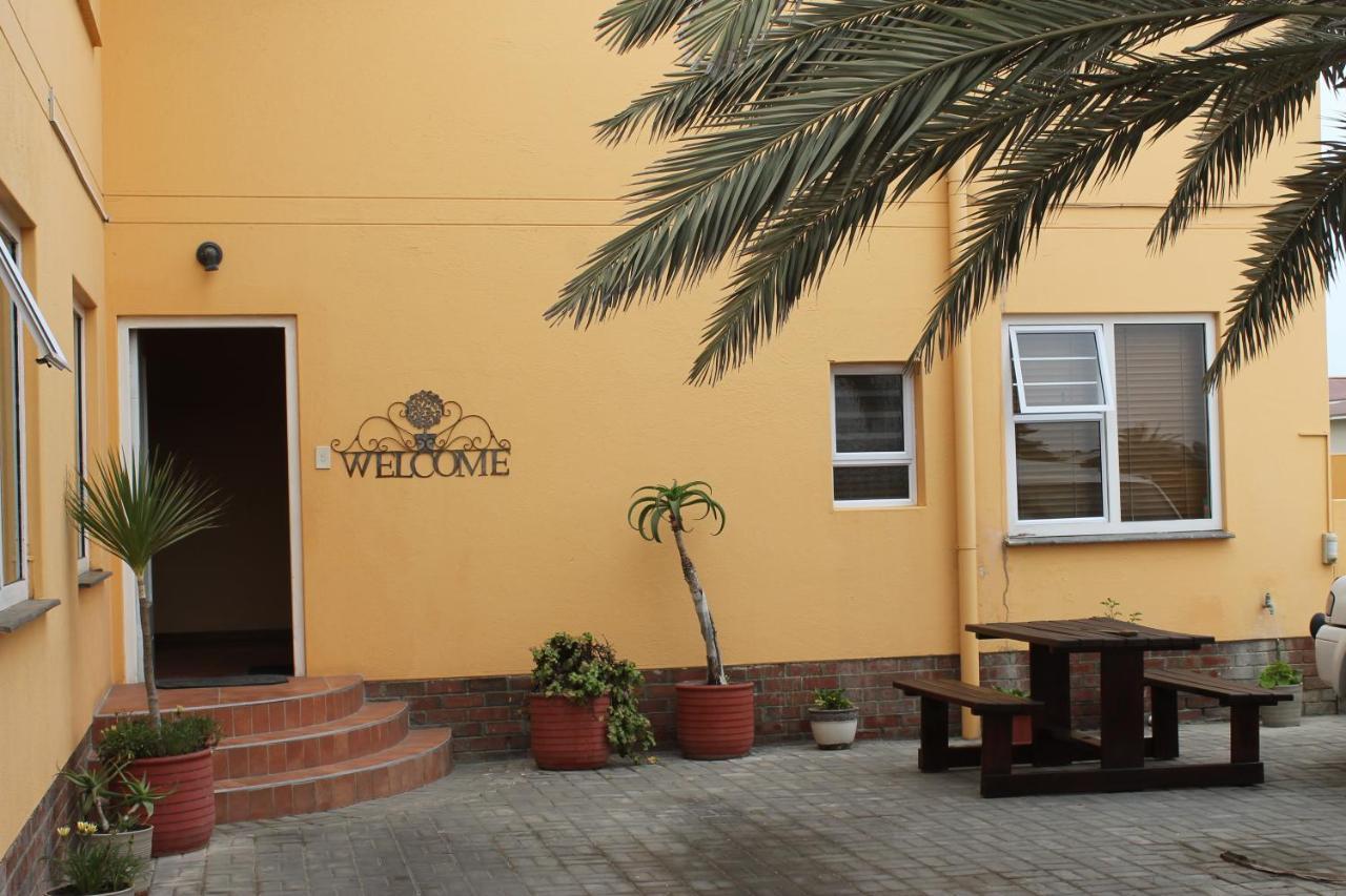 سواكوبموند The Timeless Way Self Catering Accommodation المظهر الخارجي الصورة